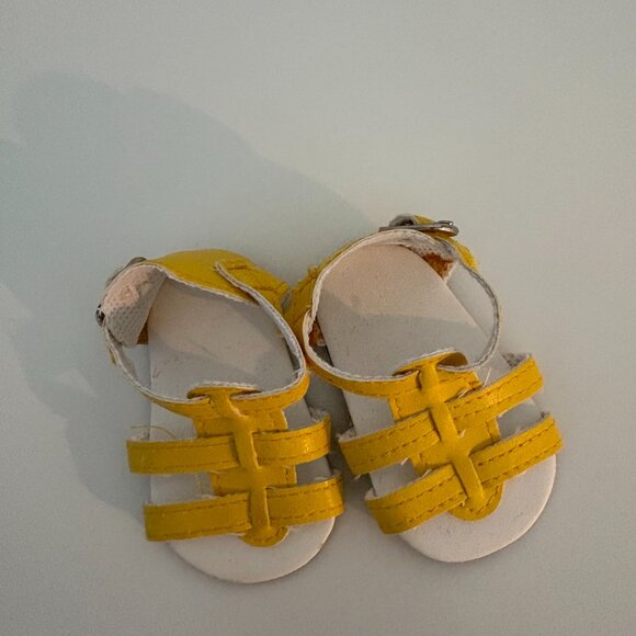 Yellow Polka Dot Skirt & White Top with Yellow Sandals for 18" Dolls - Picture 9 of 9